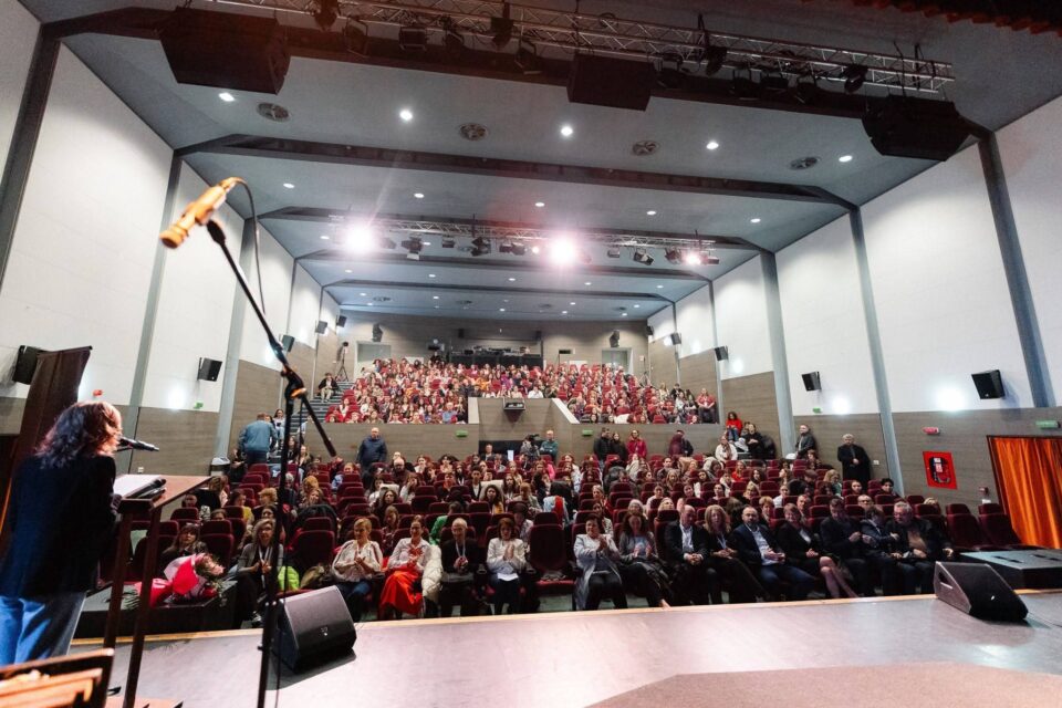 Elevi de la Liceul Filadelfia și de la colegiile „Hurmuzachi” și „Petru Rareș”, laureați cu Premiul I la Olimpiada Națională de Limba Germană Modernă