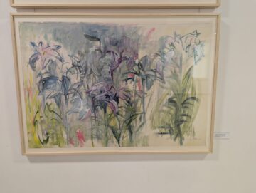 Puritatea crinului din lucrările semnate de artista Doina Mihăilescu trebuie să ne îndemne la meditație