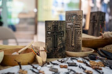 Nicolae Robu la deschiderea Târgului de Paști de la Suceava: „Astfel de inițiative ne reamintesc cât de importante sunt rădăcinile noastre și cât de frumos este să le păstrăm vii”