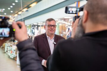 Nicolae Robu la deschiderea Târgului de Paști de la Suceava: „Astfel de inițiative ne reamintesc cât de importante sunt rădăcinile noastre și cât de frumos este să le păstrăm vii”