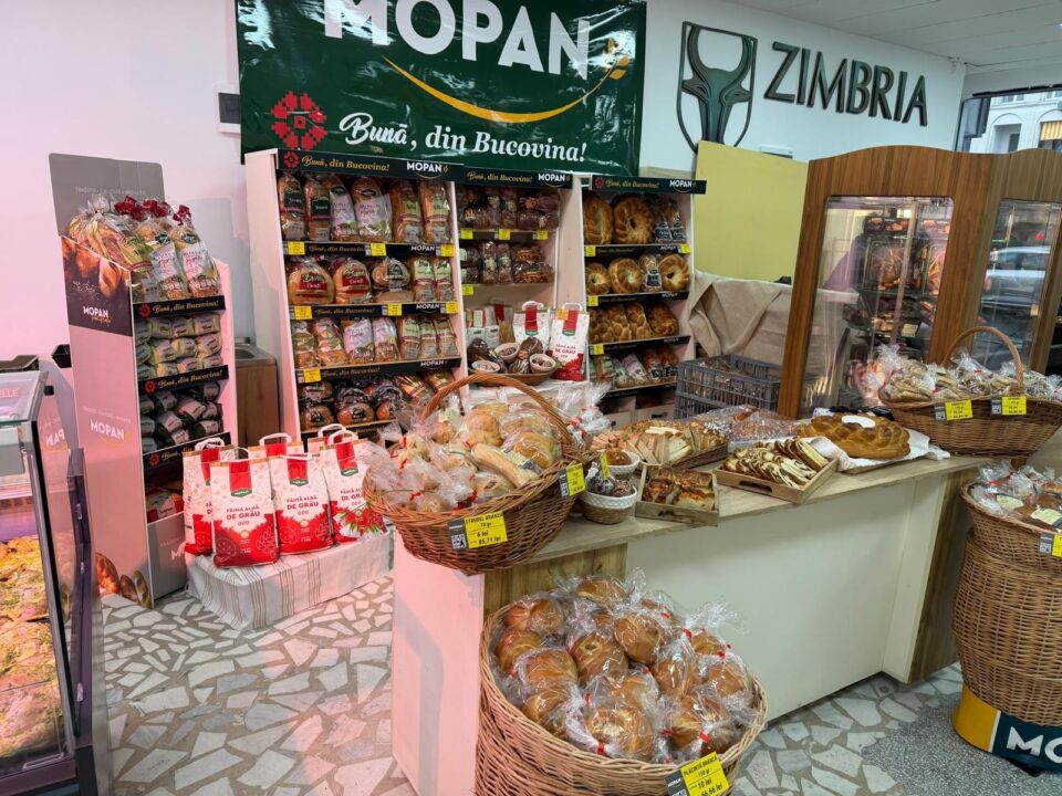 MOPAN a deschis azi magazin propriu în Piața Dorobanți din București