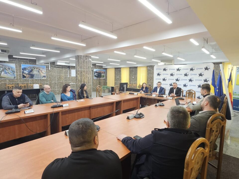 Dialog inițiat de OMD Suceava cu reprezentanții HoReCa pentru dezvoltarea turismului local