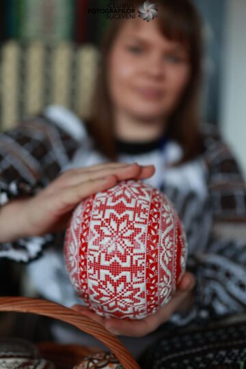 Comuna Moldovița a găzduit „perla festivalurilor de ouă încondeiate” din județul Suceava