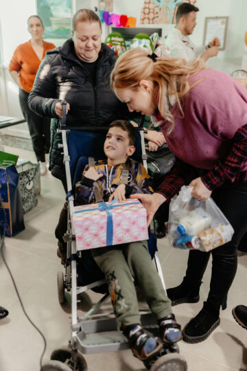 Asociația „Freamăt de speranță” a organizat a XIII-a ediție a evenimentului caritabil „Târgul de Vise al Iepurașului”