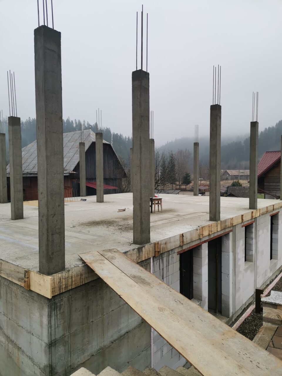 Solidaritate pentru familia Brânză din Putna: împreună putem ridica din nou „acasă”