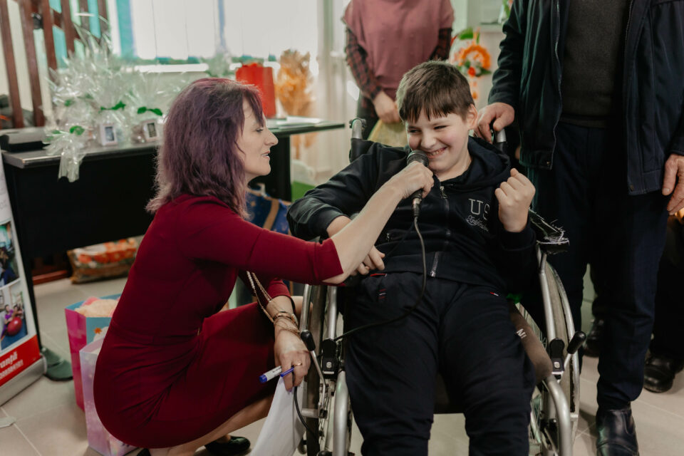 Asociația „Freamăt de speranță” a organizat a XIII-a ediție a evenimentului caritabil „Târgul de Vise al Iepurașului”