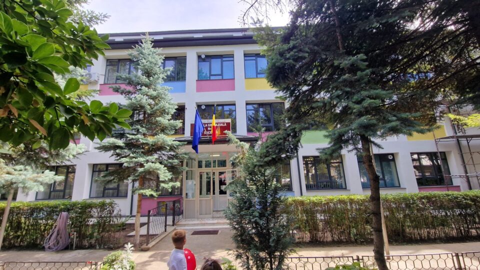 Școala Nr. 3 Suceava Școala Nr. 3 Suceava