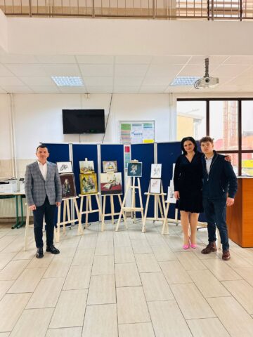 Darius Adrian Ursulean, tânăr artist autodidact, la primul său vernisaj