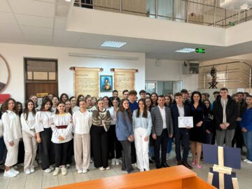 Darius Adrian Ursulean, tânăr artist autodidact, la primul său vernisaj