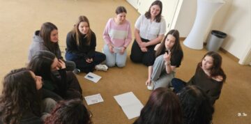 Educația media, între necesitate și responsabilitate: workshopuri dedicate tinerilor din Rădăuți