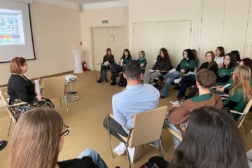 Educația media, între necesitate și responsabilitate: workshopuri dedicate tinerilor din Rădăuți