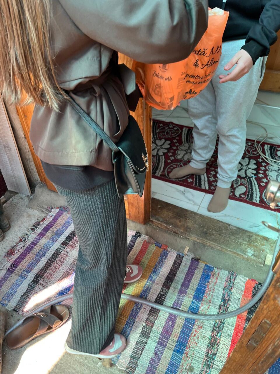 130 de pachete cu alimente au fost împărțite familiilor nevoiașe din Milișăuți, Marginea și Sucevița