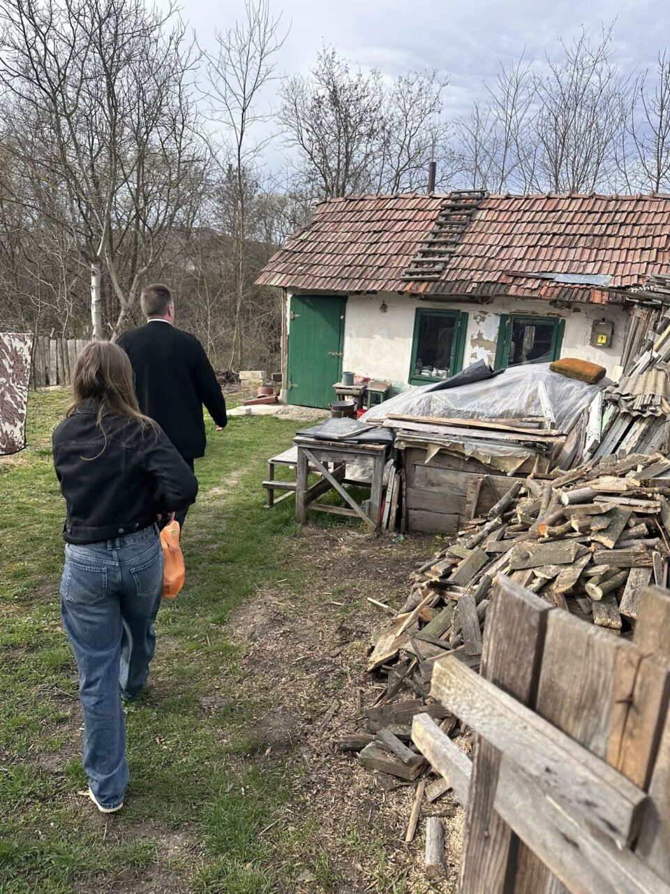 130 de pachete cu alimente au fost împărțite familiilor nevoiașe din Milișăuți, Marginea și Sucevița