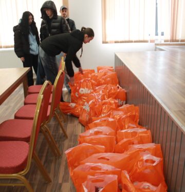 Acțiunea umanitară „Sărbătoarea Învierii aduce mângâiere”, pentru sprijinirea persoanelor sărace