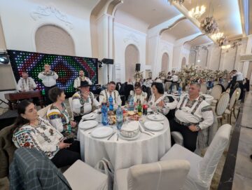 Frumusețea costumelor populare a strălucit la Balul Gospodarilor din comuna Șcheia