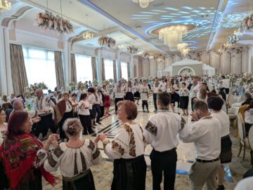 Frumusețea costumelor populare a strălucit la Balul Gospodarilor din comuna Șcheia