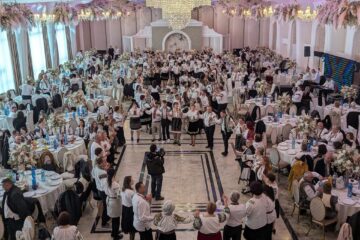 Frumusețea costumelor populare a strălucit la Balul Gospodarilor din comuna Șcheia