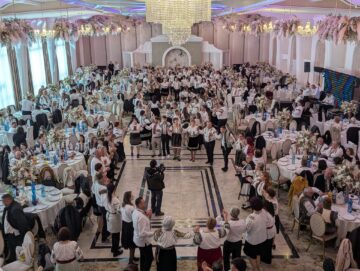 Frumusețea costumelor populare a strălucit la Balul Gospodarilor din comuna Șcheia