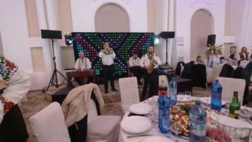 Frumusețea costumelor populare a strălucit la Balul Gospodarilor din comuna Șcheia