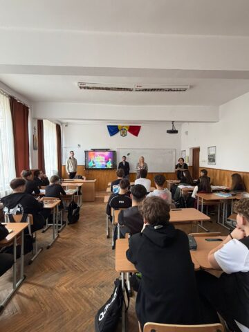 Peste 1.000 de liceeni suceveni au participat la ,,Maratonul pentru Educație Antreprenorială”