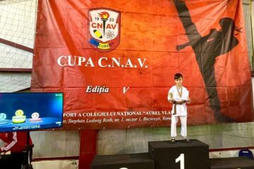 Aur și cupă pentru karatistul Miron Crețu, în vârstă de 8 ani