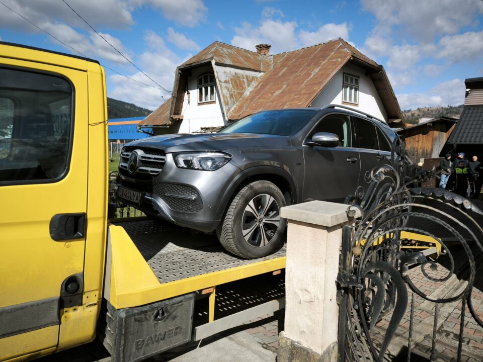 Șeful Ocolului Silvic Breaza și-a recuperat autoturismul Mercedes GLE în valoare de 60.000 de euro