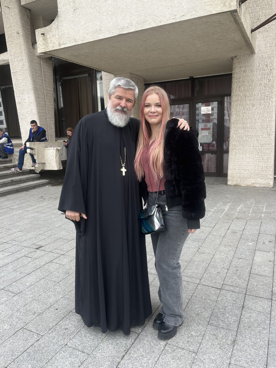 ,,Sfătuire, sfătuire. Nu luați decizii fără sfătuire. Sfătuirea este esențială”- un dialog cu părintele Vasile Ioana