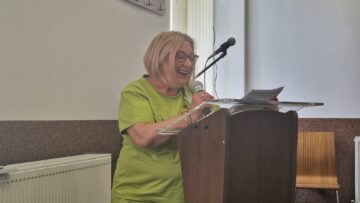 Directoarea Tatiana Hladiuc, de la Colegiul Alimentar, sărbătorită la final de carieră, chiar de ziua sa