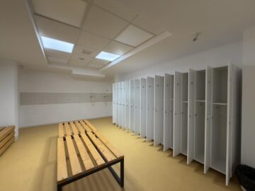 Bazinul de înot din Rădăuți ș-a redeschis și va beneficia și de o saună și un jacuzzi de ultimă generație