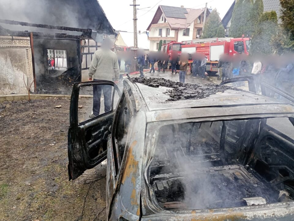 Incendiu devastator la o casă din Cajvana