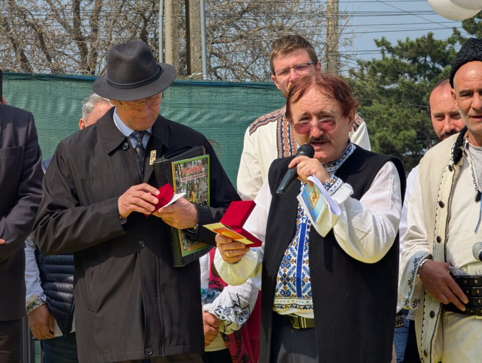 În comuna Bosanci a fost dezvelit „Zidul Demnității”, un simbol al valorilor morale, al credinței și al identității naționale