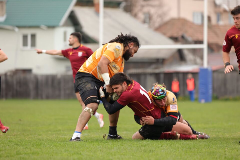 Humorenii au înscris 15 puncte în meciul în care au fost învinși de Rapid București