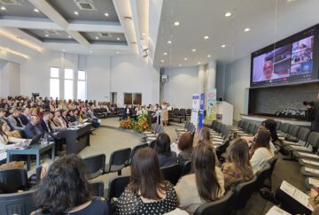 Fenomenul de „bullying”, în toate formele sale, discutat cu specialiști, părinți și copii, într-o conferință internațională, la Suceava