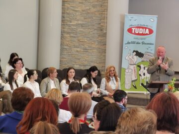 Fenomenul de „bullying”, în toate formele sale, discutat cu specialiști, părinți și copii, într-o conferință internațională, la Suceava