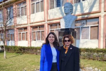 Premiu I - Flavia Rusu, coordonată de doamna profesor Nadia Maleș