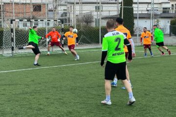 Campionatul de old-boys se joacă la Civica Sport Center