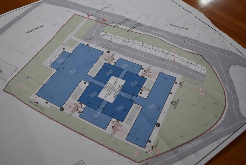 În Liteni încep lucrările la prima creșă din acest oraș, o investiție de 11 milioane de lei pentru sprijinirea familiilor tinere