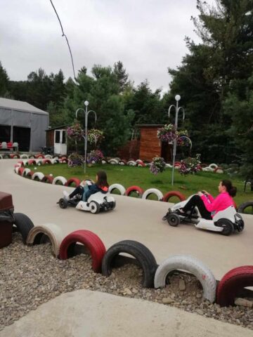 Atracțiile din Complexul de Agrement Ariniș au dus Gura Humorului în finala Destinația Anului 2026 la categoria „Joacă și Adrenalină”