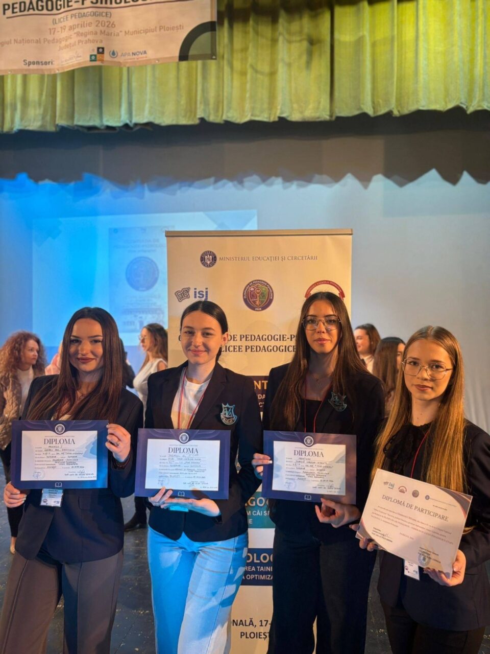 Eleve ale Colegiului „Eminescu”, premiate la Olimpiada de pedagogie – psihologie