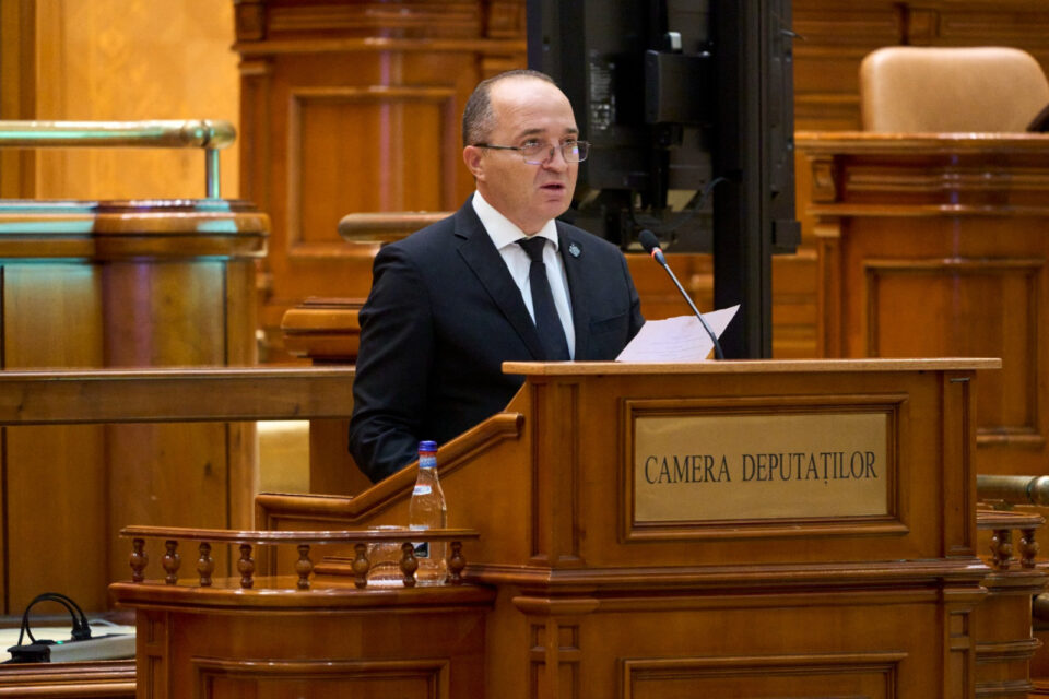 Deputatul AUR de Suceava, Petru Negrea, susține că Hidroelectrica nu este de vânzare