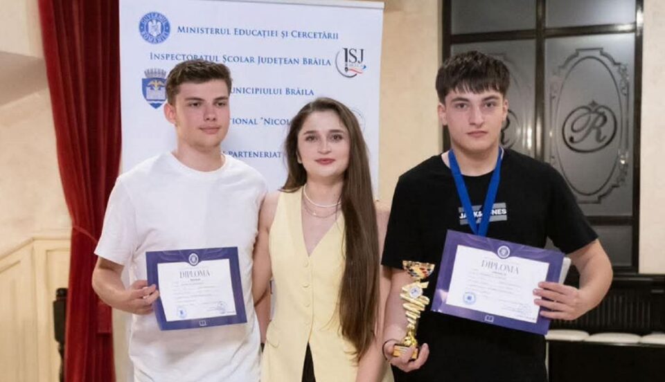 Doi elevi de la Liceul cu Program Sportiv, premiați la Olimpiada de pregătire sportivă teoretică