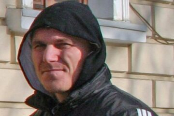 ”Fila”, individul care a înjunghiat un bărbat în garsoniera acestuia din zona Gării Burdujeni, a primit 15 ani de pușcărie