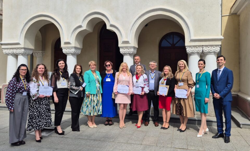 Elevii suceveni, rezultate bune la Naționala de Limba Ucraineană: premii numeroase și o notă de 10