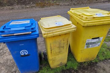 Operatorul de salubrizare Ritmic Com nu va mai ridica pubelele care conțin deșeuri separate necorespunzator