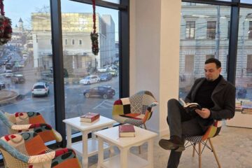 Volumul „Descătuşările unui centaur sau anexele unui jurnal regăsit” de Sergiu Crăciun va fi lansat la restaurantul Zamca