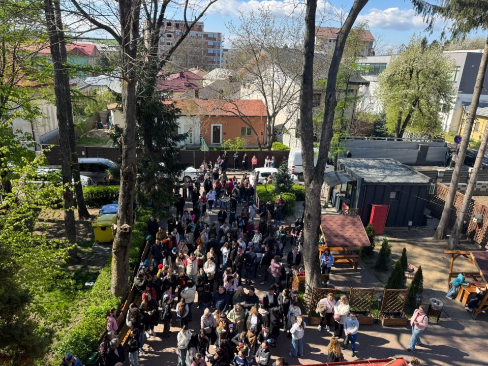 CREATIVIS – Concurs de performanță școlară la limba și literatura română, la Școala nr 1. Peste 500 de competitori de la 69 de școli