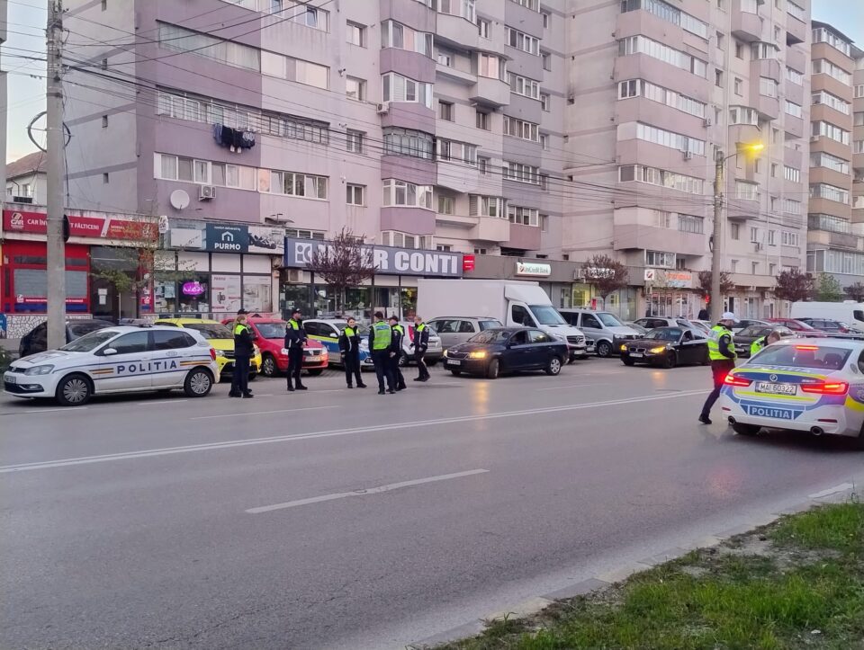 Razie cu toți polițiștii disponibili, pe două străzi cu risc ridicat de accidente din Suceava