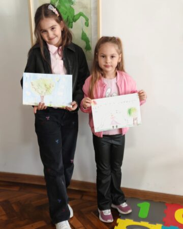 Activitățile Cercului de Arte Vizuale din cadrul Centrului pentru Tineret „Ecclesia 77” Ițcani, reluate în „Atelier 25”