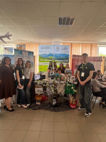 Rezultate de top pentru elevii antreprenori din Rădăuți