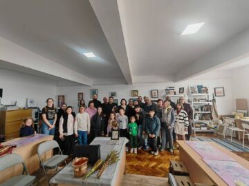 Activitățile Cercului de Arte Vizuale din cadrul Centrului pentru Tineret „Ecclesia 77” Ițcani, reluate în „Atelier 25”